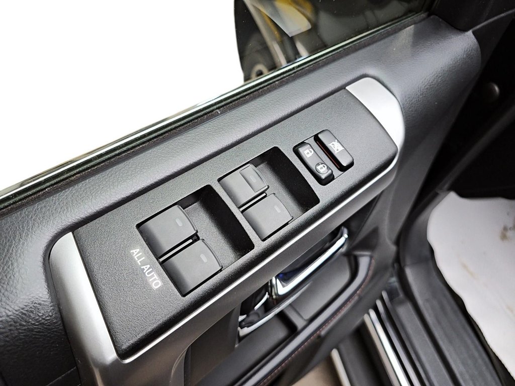 Toyota 4Runner  2023 à Chicoutimi, Québec - 13 - w1024h768px