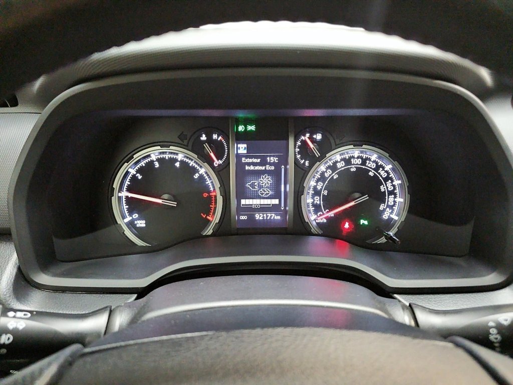 Toyota 4Runner  2023 à Chicoutimi, Québec - 17 - w1024h768px