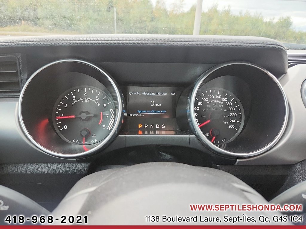 2019 Ford Mustang EcoBoost Premium in Sept-Iles, Quebec - 11 - w1024h768px