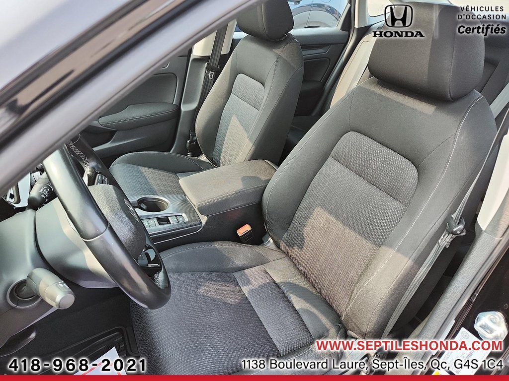 2022 Honda Civic Sedan EX in Sept-Iles, Quebec - 8 - w1024h768px