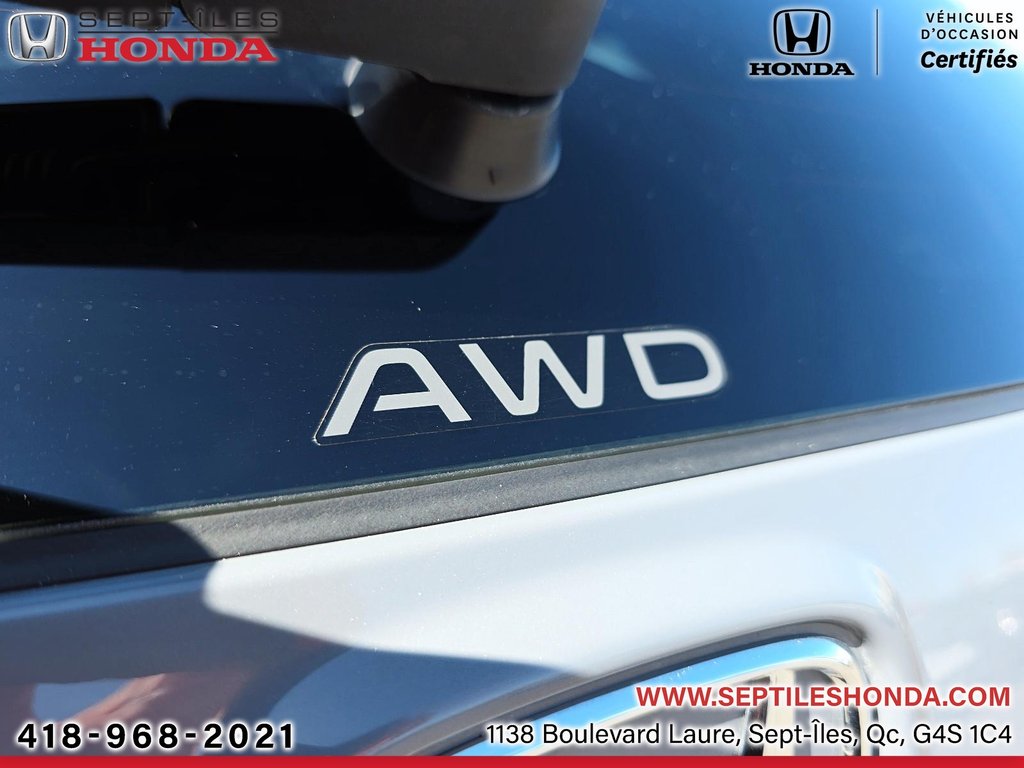 2024 Honda CR-V Hybrid Touring in Sept-Iles, Quebec - 16 - w1024h768px