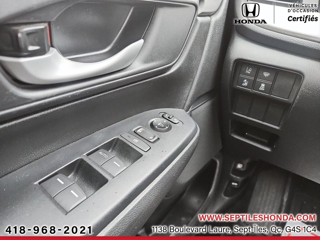 Honda CR-V LX 2018 à Sept-Iles, Québec - 10 - w1024h768px