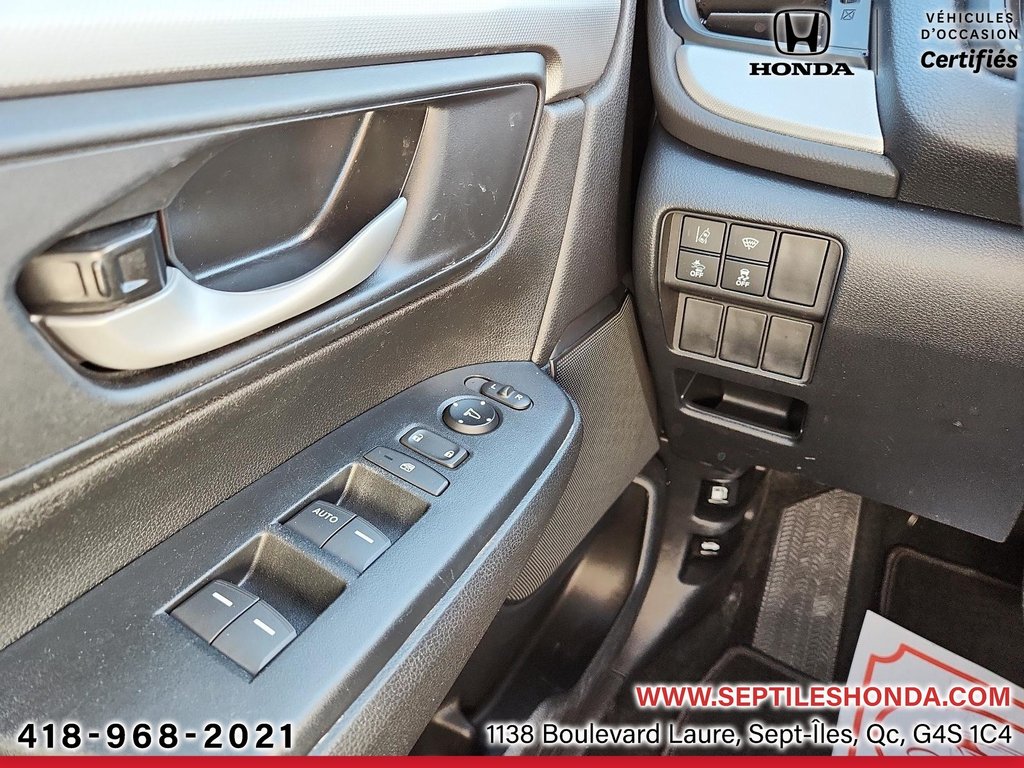 2022 Honda CR-V LX in Sept-Iles, Quebec - 10 - w1024h768px