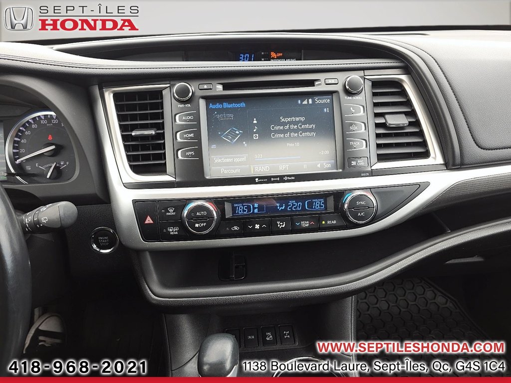 2017 Toyota Highlander XLE in Sept-Iles, Quebec - 18 - w1024h768px