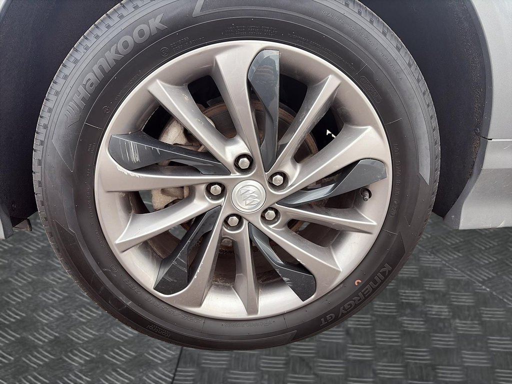 Buick Encore GX  2021 à Jonquière, Québec - 13 - w1024h768px
