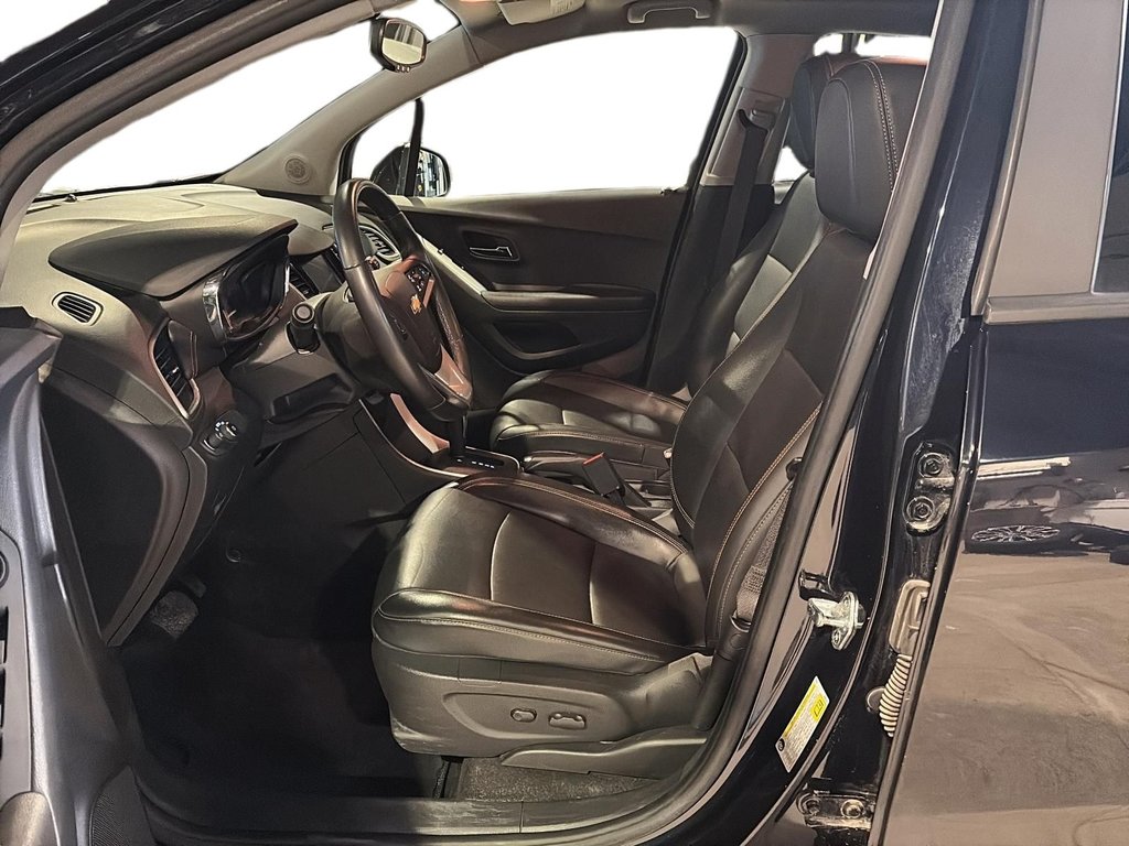 2021 Chevrolet Trax in Sept-Îles, Quebec - 11 - w1024h768px