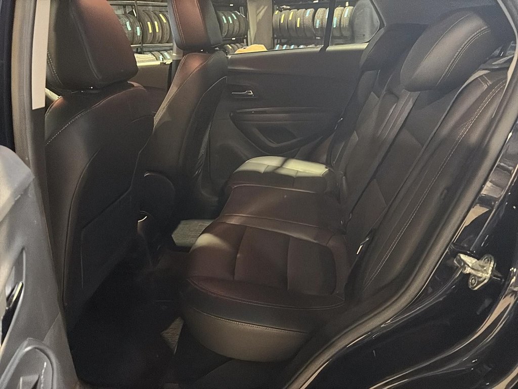 2021 Chevrolet Trax in Sept-Îles, Quebec - 13 - w1024h768px