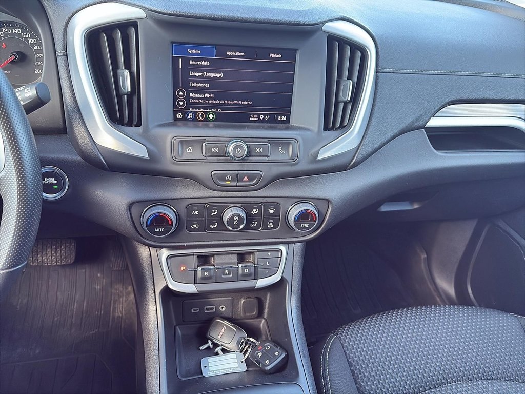 2023 GMC Terrain SLE in Chicoutimi, Quebec - 16 - w1024h768px