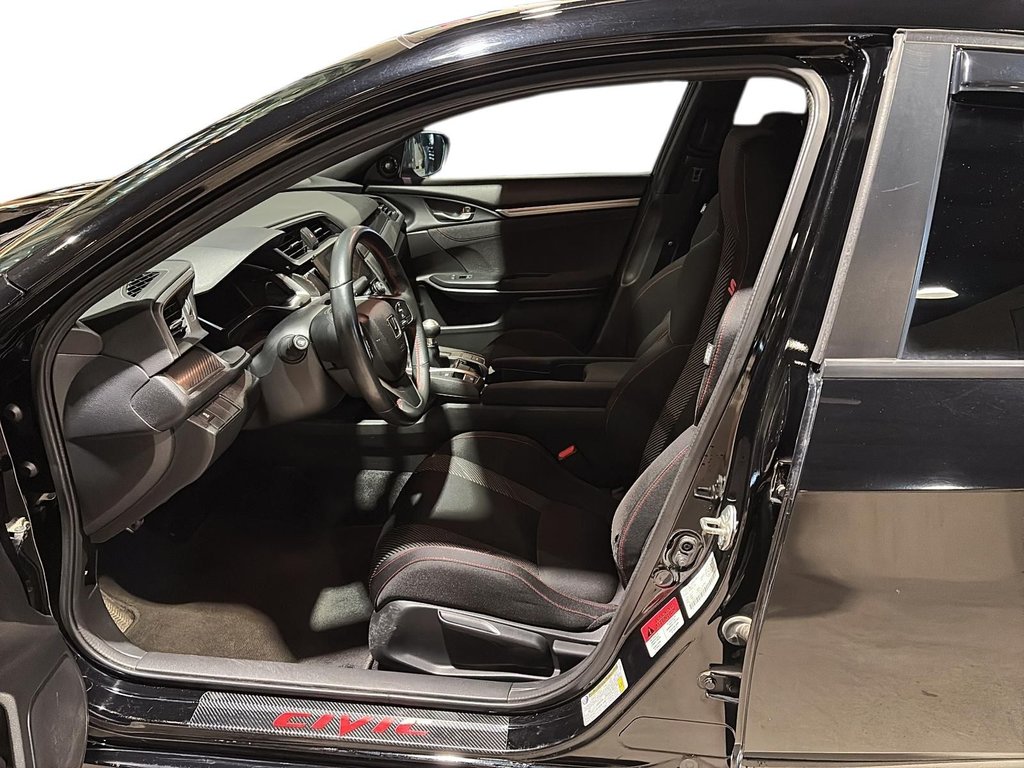 2017 Honda Civic Sedan in Baie-Comeau, Quebec - 11 - w1024h768px