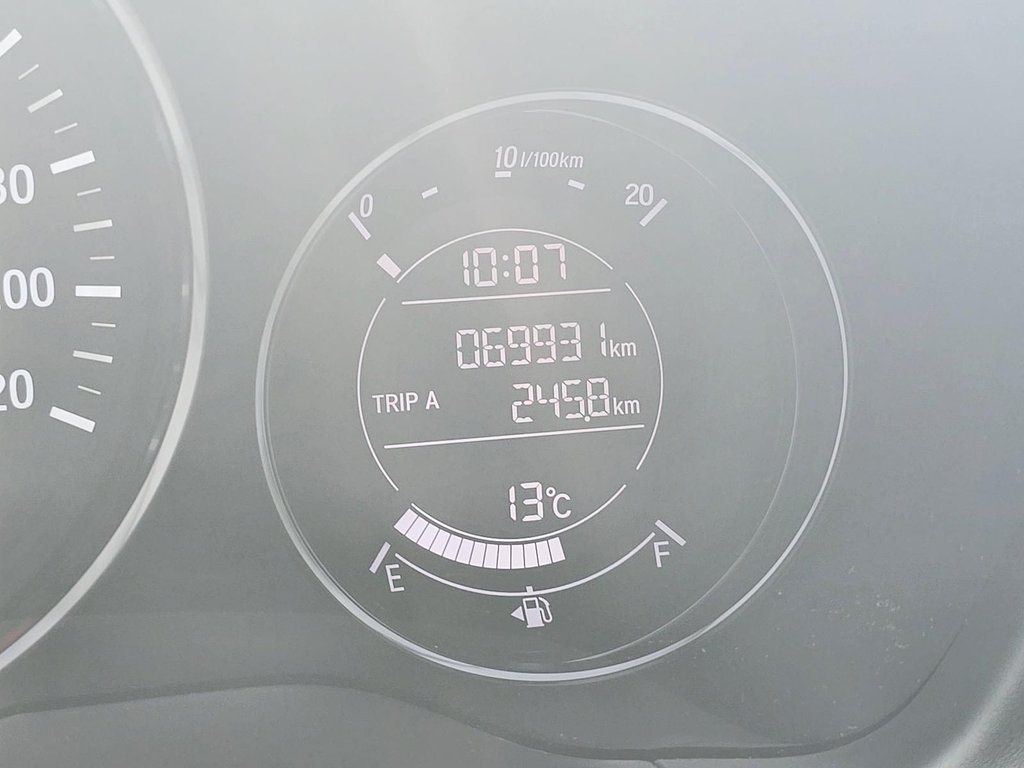 2016 Honda HR-V in Jonquière, Quebec - 11 - w1024h768px