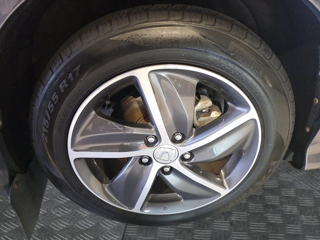 Honda HR-V Touring 2019 à Chicoutimi, Québec - 7 - w1024h768px