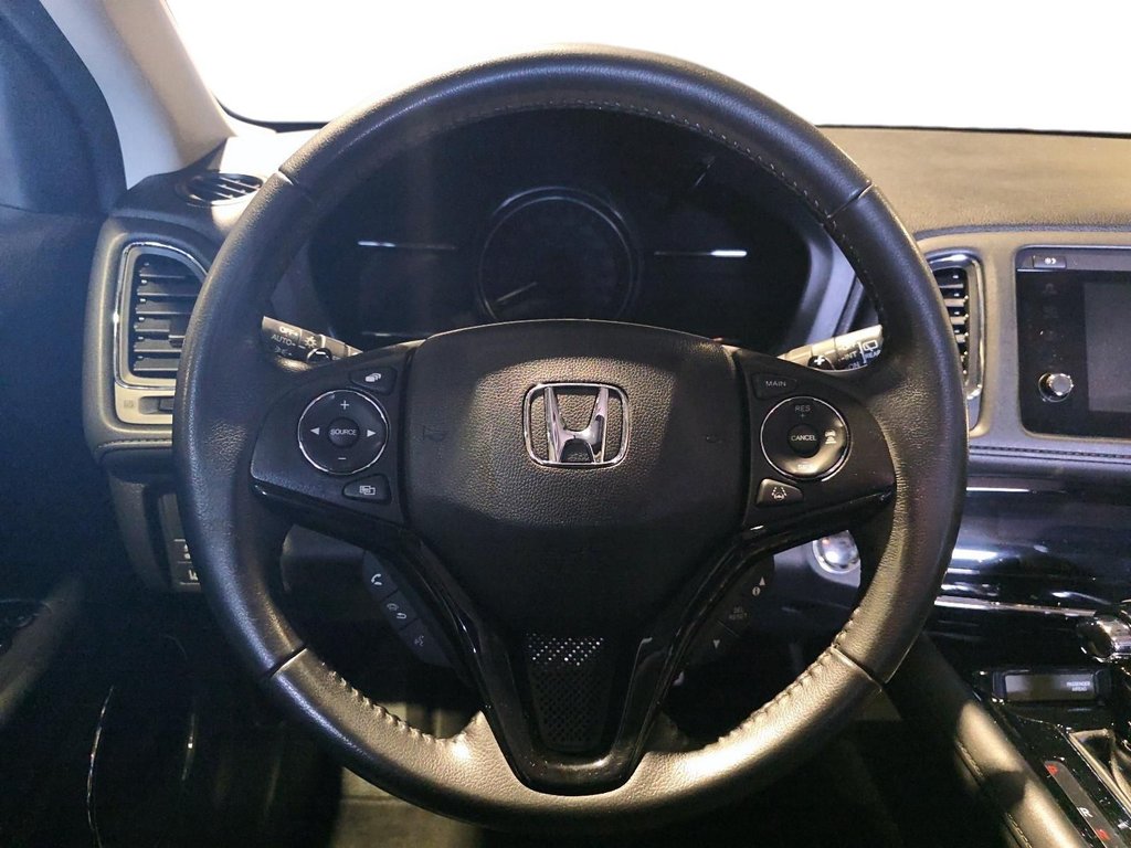 Honda HR-V Touring 2019 à Chicoutimi, Québec - 10 - w1024h768px