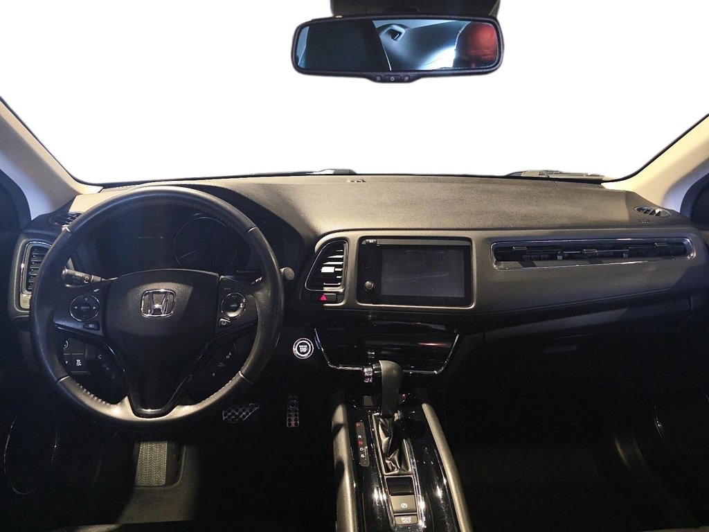 Honda HR-V Touring 2019 à Chicoutimi, Québec - 9 - w1024h768px