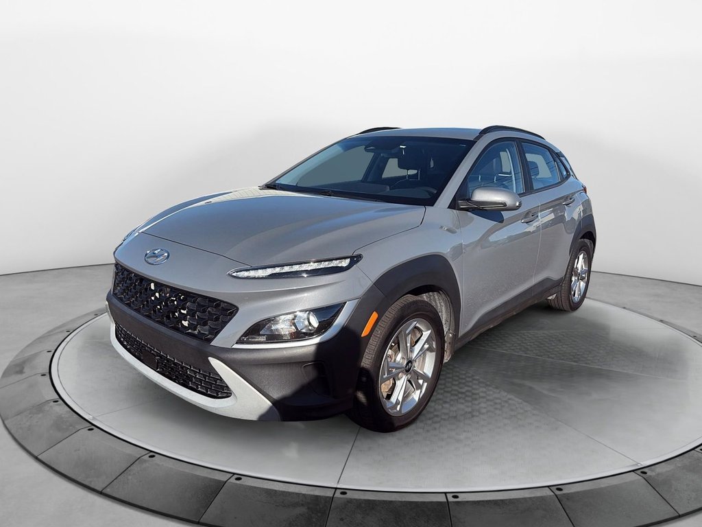 2023 Hyundai Kona Preferred in Chicoutimi, Quebec - 1 - w1024h768px
