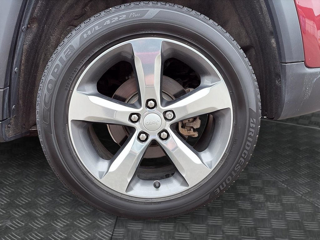 2022 Jeep Grand Cherokee in Jonquière, Quebec - 10 - w1024h768px