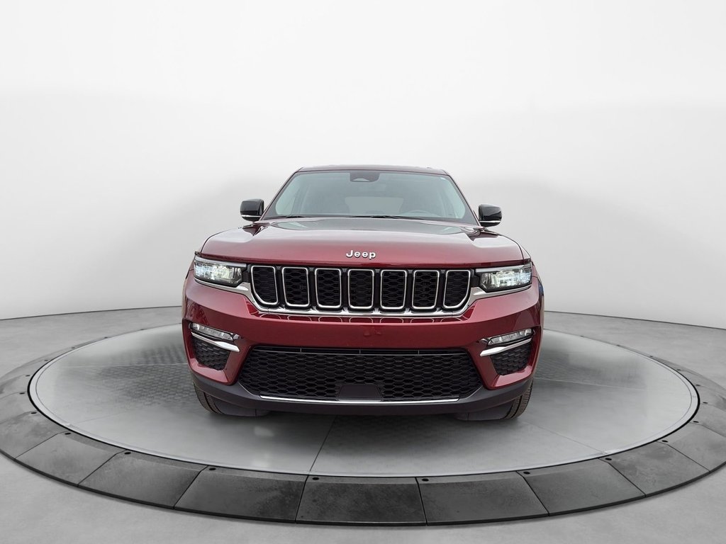 2022 Jeep Grand Cherokee in Jonquière, Quebec - 3 - w1024h768px