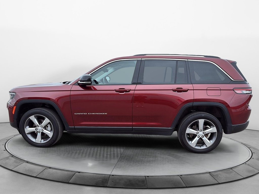 2022 Jeep Grand Cherokee in Jonquière, Quebec - 8 - w1024h768px