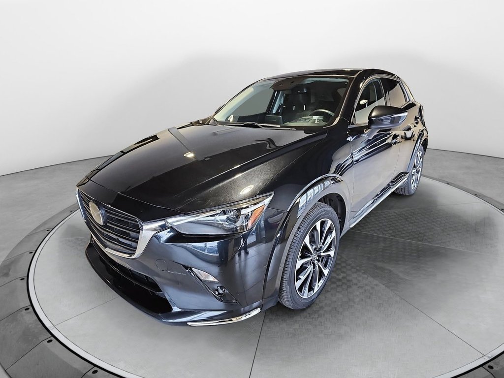 2022 Mazda CX-3 GT in Chicoutimi, Quebec - 1 - w1024h768px