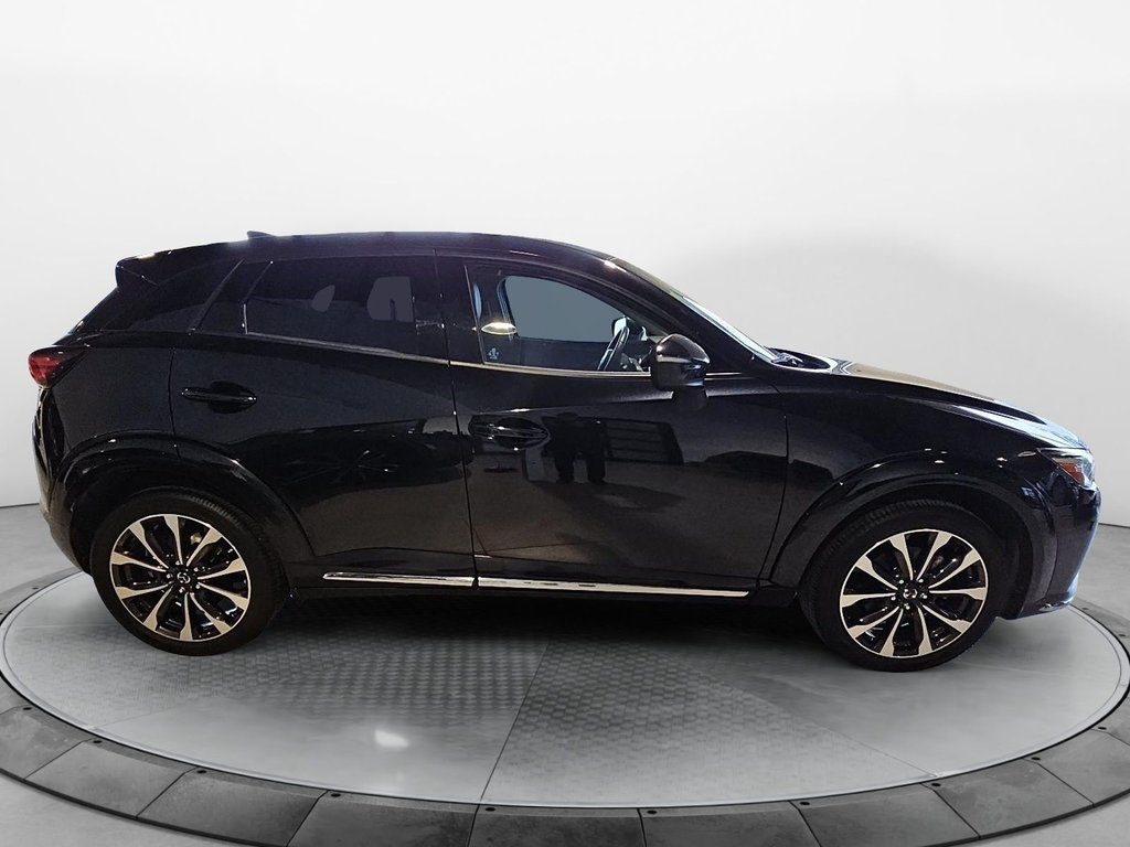 2022 Mazda CX-3 GT in Chicoutimi, Quebec - 8 - w1024h768px