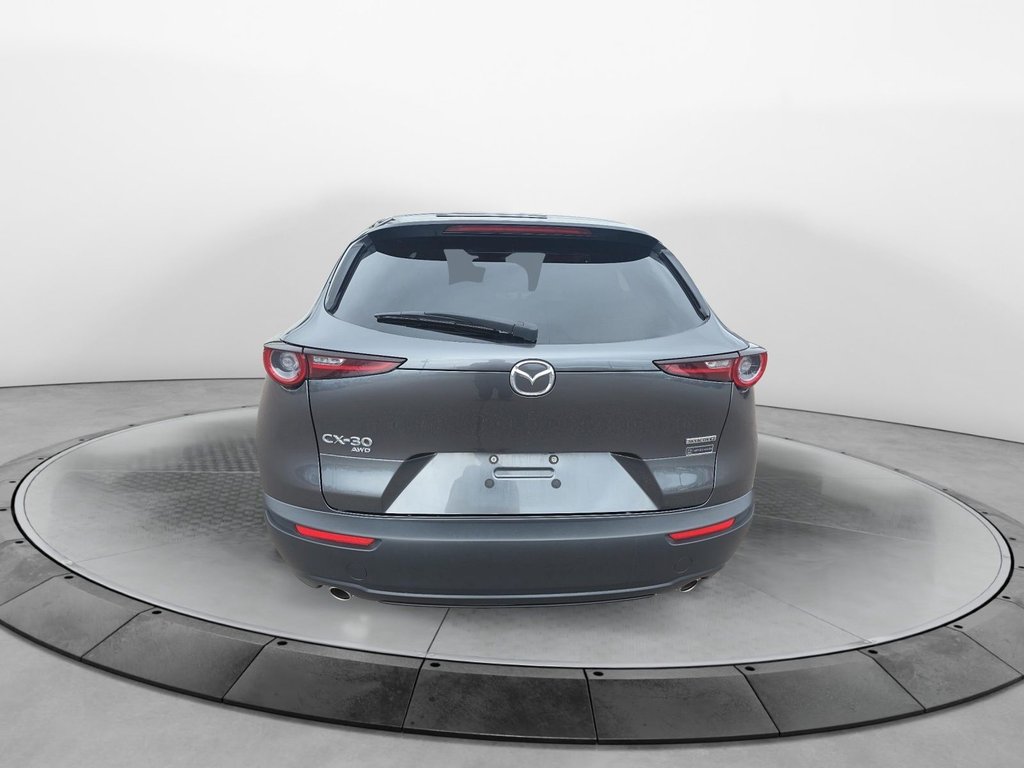 2023 Mazda CX-30 in Jonquière, Quebec - 3 - w1024h768px