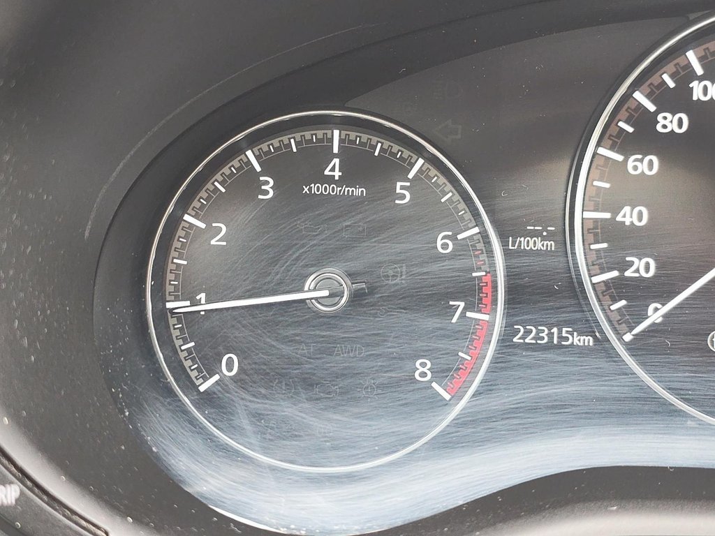 2023 Mazda CX-30 in Jonquière, Quebec - 12 - w1024h768px