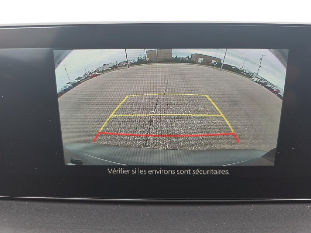 2023 Mazda CX-30 in Jonquière, Quebec - 17 - w1024h768px