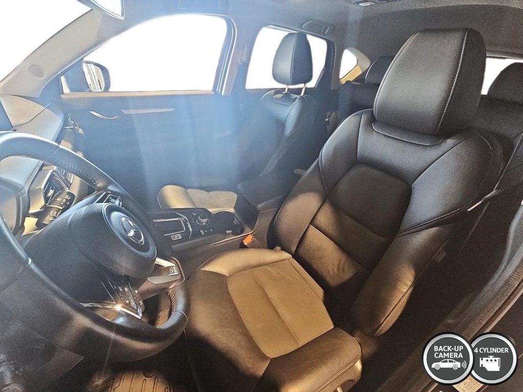 2021 Mazda CX-5 in Jonquière, Quebec - 12 - w1024h768px