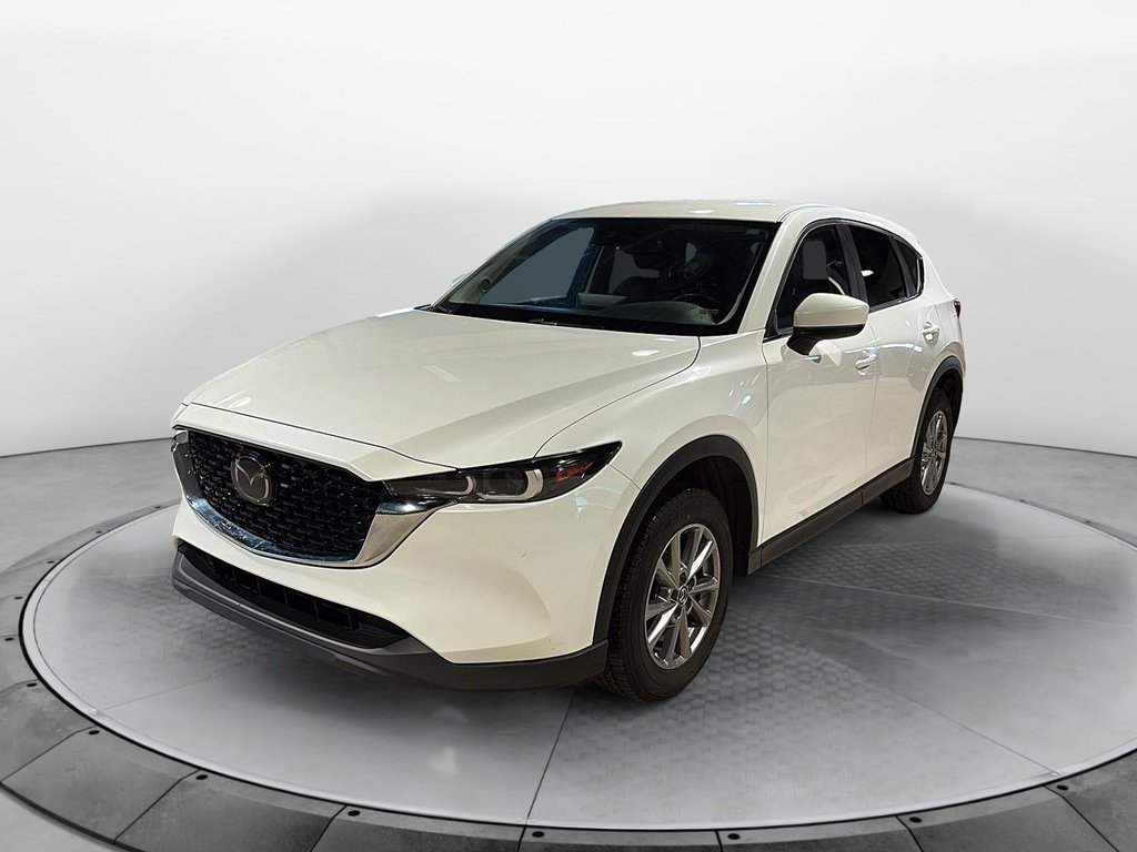 2022 Mazda CX-5 in Jonquière, Quebec - 1 - w1024h768px