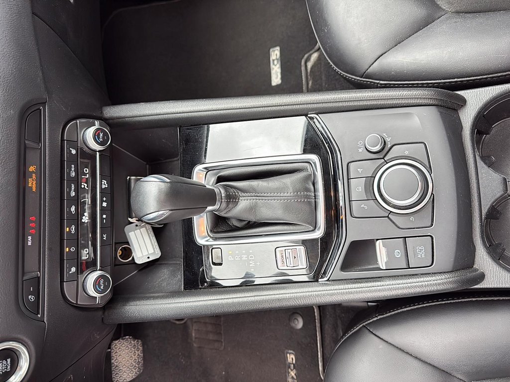Mazda CX-5  2022 à Jonquière, Québec - 17 - w1024h768px