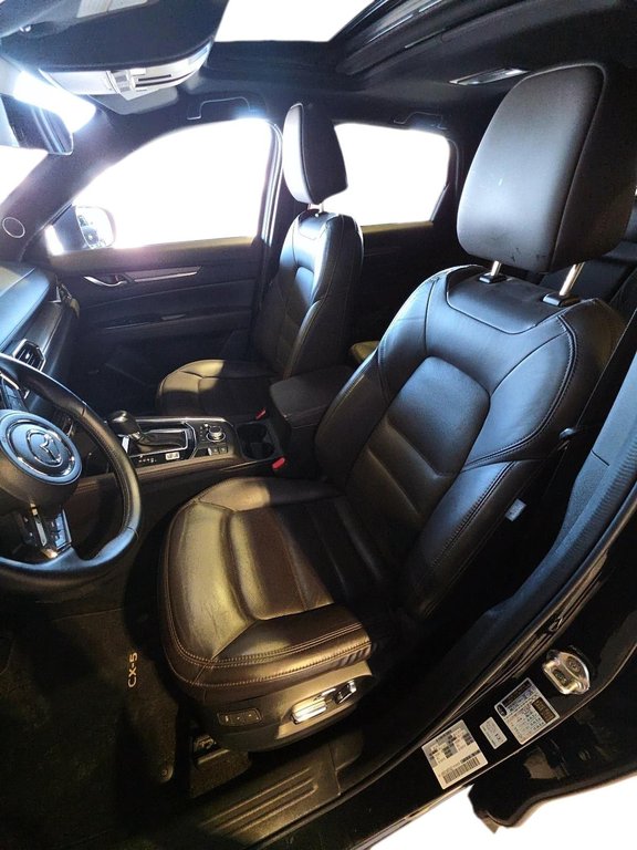 Mazda CX-5  2022 à Sept-Îles, Québec - 8 - w1024h768px