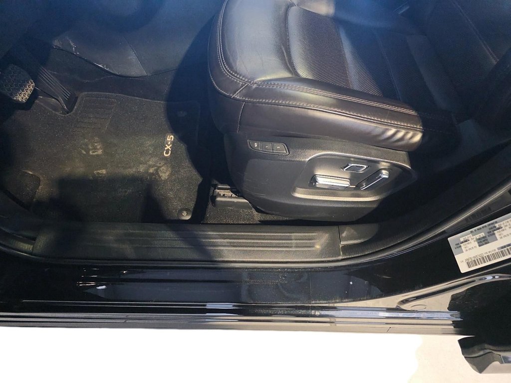 Mazda CX-5  2022 à Sept-Îles, Québec - 10 - w1024h768px