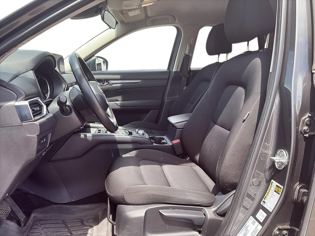 2022 Mazda CX-5 in Sept-Îles, Quebec - 10 - w1024h768px