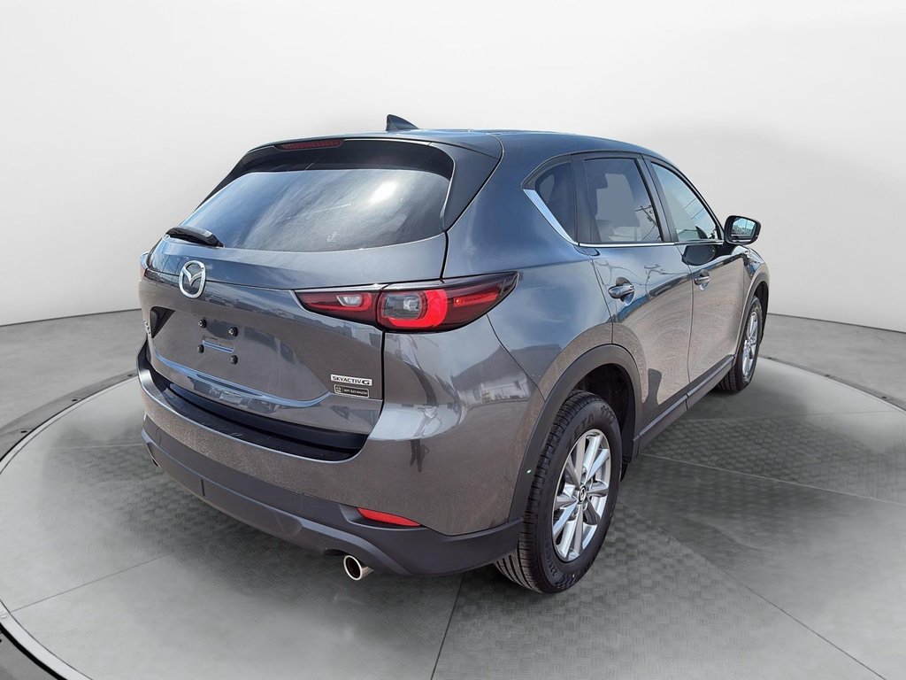 2022 Mazda CX-5 in Sept-Îles, Quebec - 6 - w1024h768px