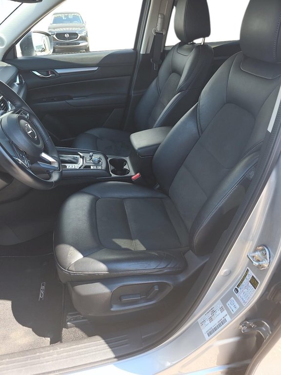 Mazda CX-5  2022 à Baie-Comeau, Québec - 8 - w1024h768px