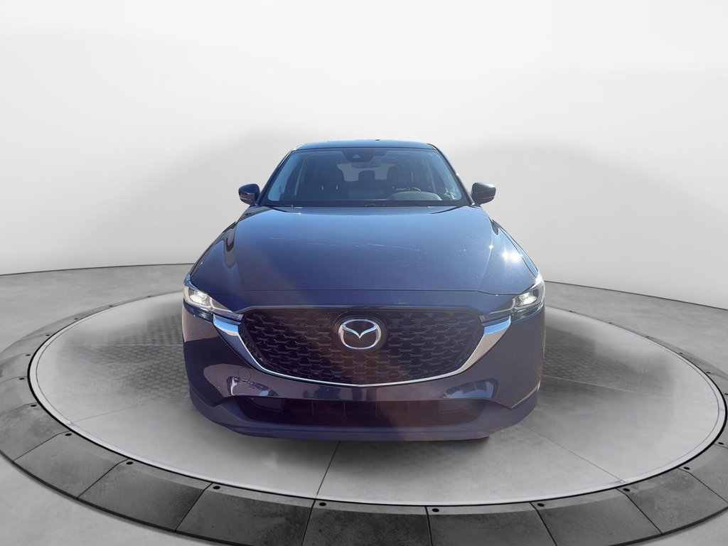 2023 Mazda CX-5 in Baie-Comeau, Quebec - 3 - w1024h768px