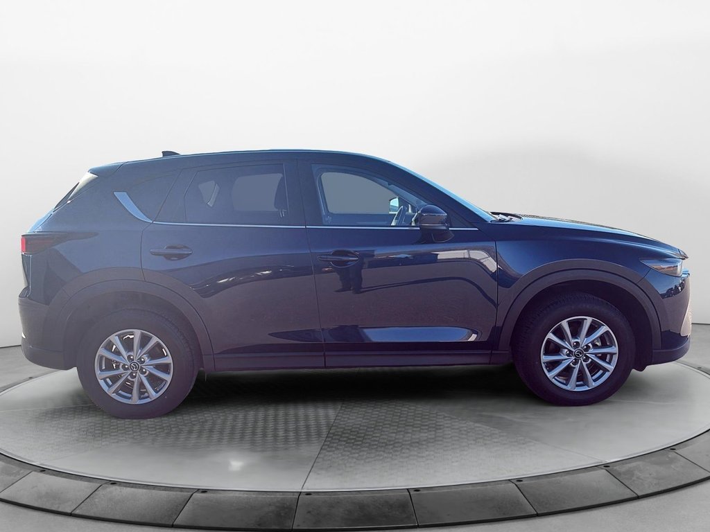 2023 Mazda CX-5 in Baie-Comeau, Quebec - 8 - w1024h768px