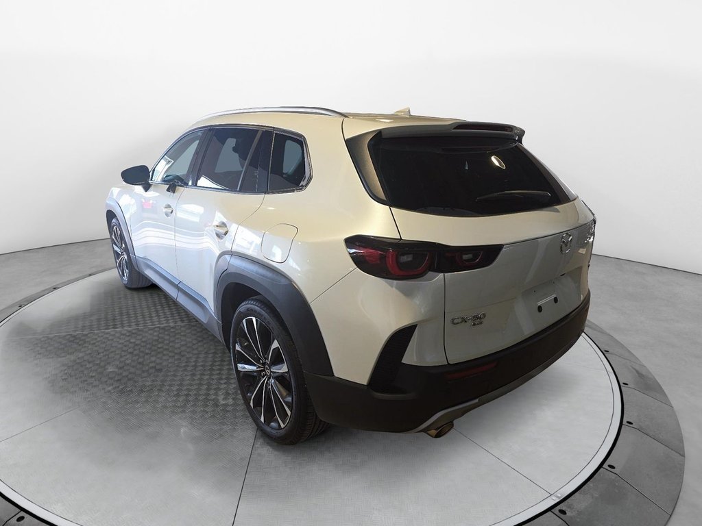 Mazda CX-50  2023 à Jonquière, Québec - 4 - w1024h768px