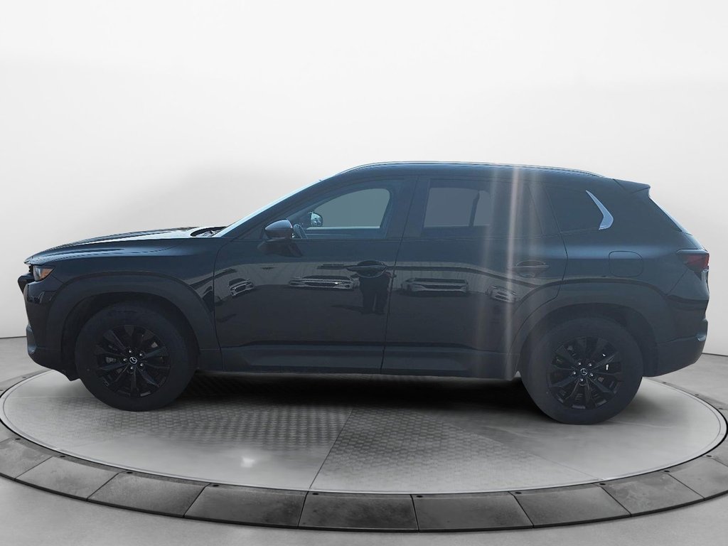 2023 Mazda CX-50 in Baie-Comeau, Quebec - 5 - w1024h768px