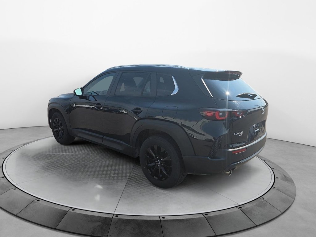 2023 Mazda CX-50 in Baie-Comeau, Quebec - 4 - w1024h768px