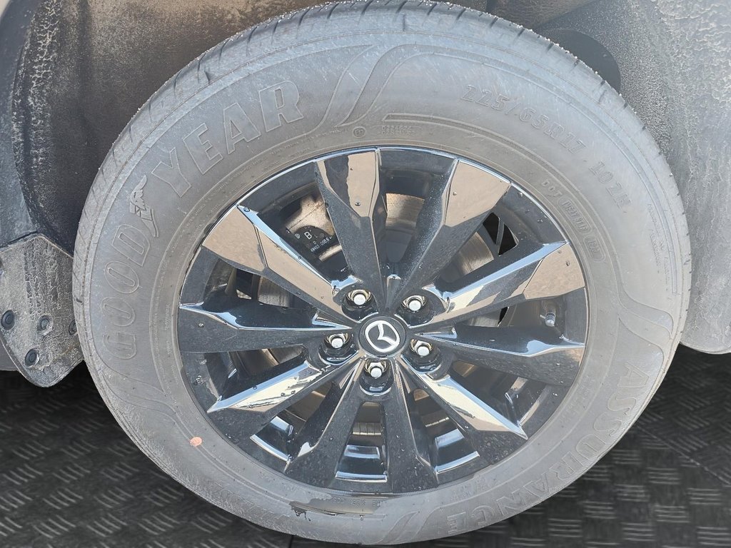 2023 Mazda CX-50 in Baie-Comeau, Quebec - 7 - w1024h768px