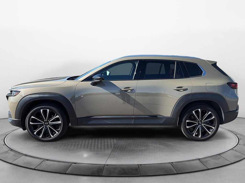 2024 Mazda CX-50 GT TURBO in Jonquière, Quebec - 8 - w1024h768px