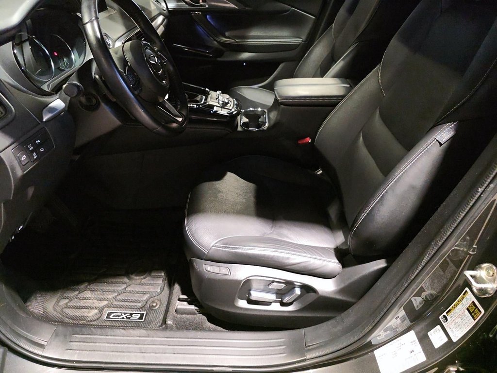 2023 Mazda CX-9 in Sept-Îles, Quebec - 11 - w1024h768px