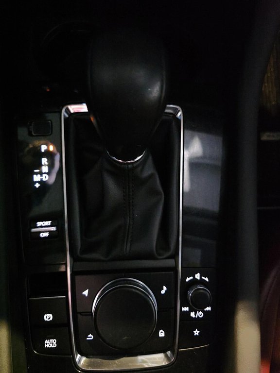 2019 Mazda 3 Sport GT in Chicoutimi, Quebec - 13 - w1024h768px