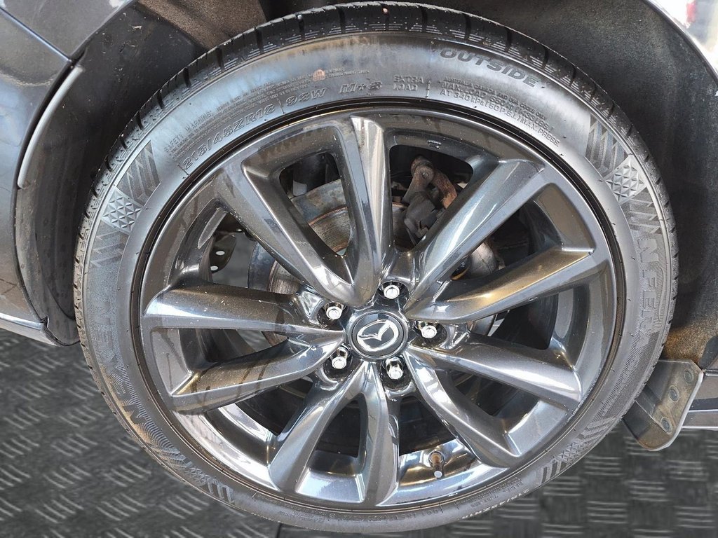2019 Mazda 3 Sport GT in Chicoutimi, Quebec - 7 - w1024h768px