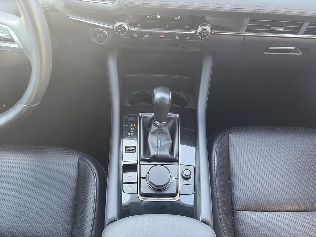 2020 Mazda 3 Sport in Baie-Comeau, Quebec - 14 - w1024h768px