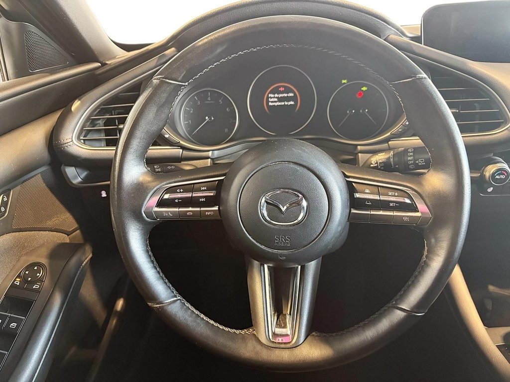 2022 Mazda 3 Sport in Baie-Comeau, Quebec - 11 - w1024h768px