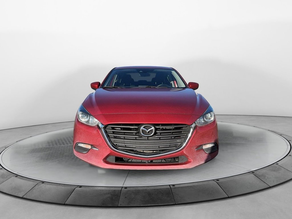 2018 Mazda 3 in Jonquière, Quebec - 2 - w1024h768px