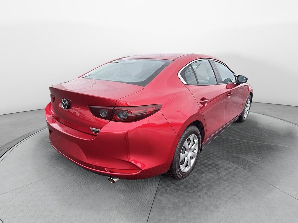 Mazda 3  2020 à Jonquière, Québec - 6 - w1024h768px