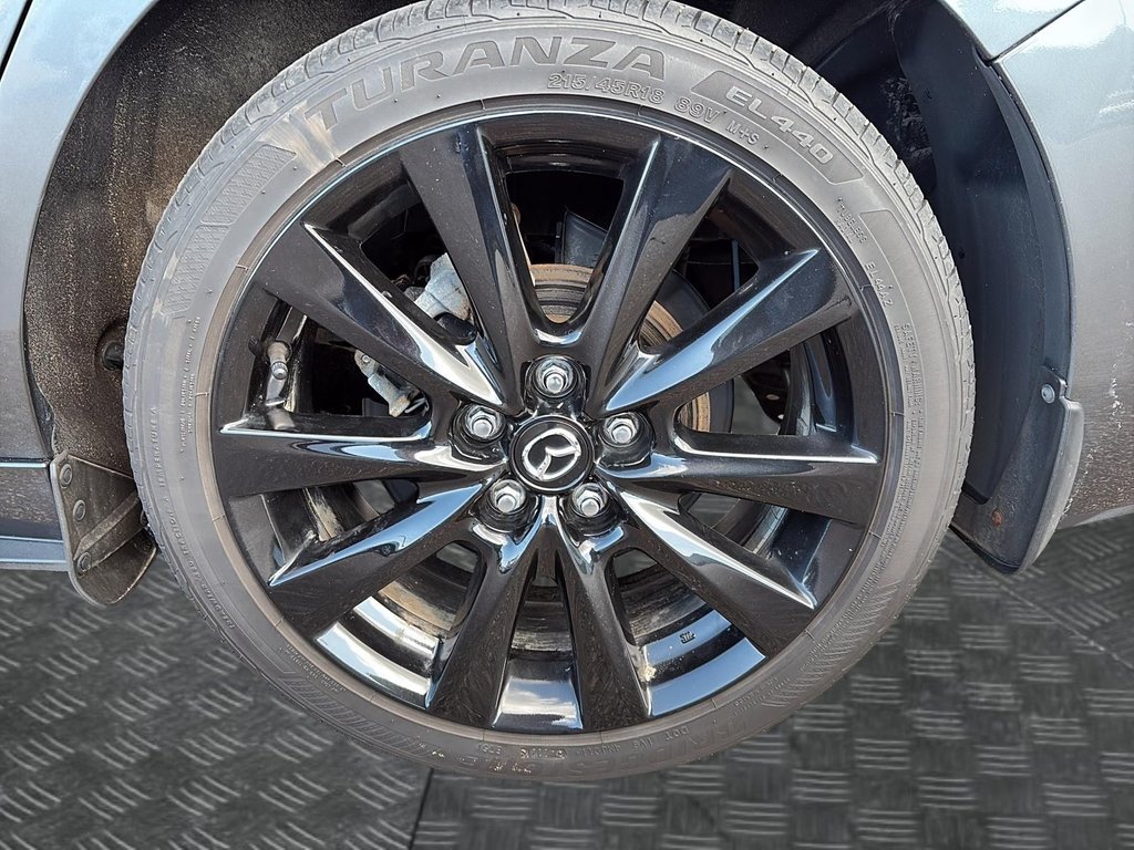 2023 Mazda 3 in Baie-Comeau, Quebec - 10 - w1024h768px