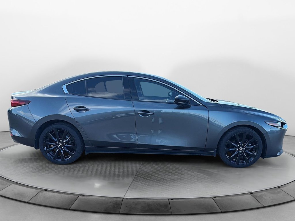 2023 Mazda 3 in Baie-Comeau, Quebec - 7 - w1024h768px